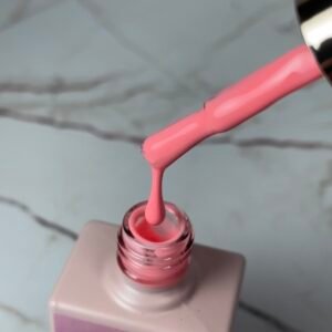 Esmalte coral pastel sub