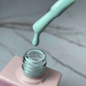 Esmalte verde, pastel clarito