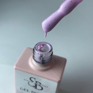 Gel polish pink yogurt