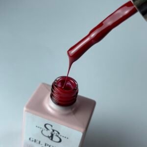 Gel polish carmín