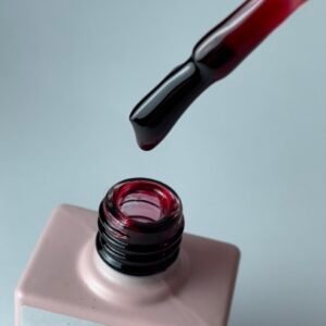 Gel polish rubí