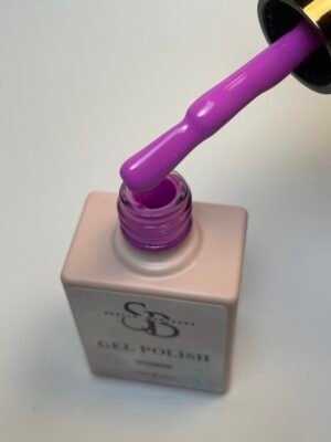 Gel polish violeta medio